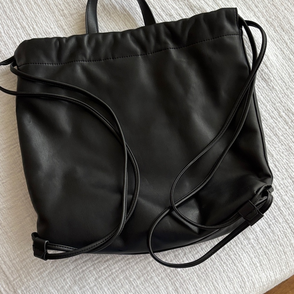 Dkny Alex Drawstring Black Backpack - image 3